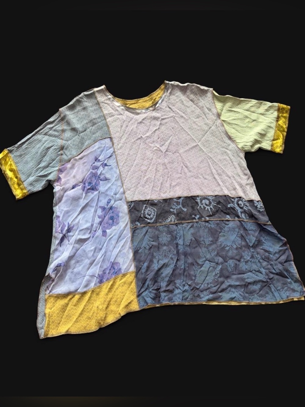 Nothing Matches Patchwork Short Sleeve Top Size 3 Oversized/Relaxed Fit Multi